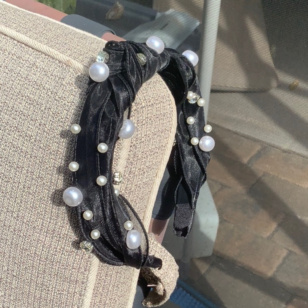 PEARLS & RHINESTONE HEADBAND, NEW WITH TAGS